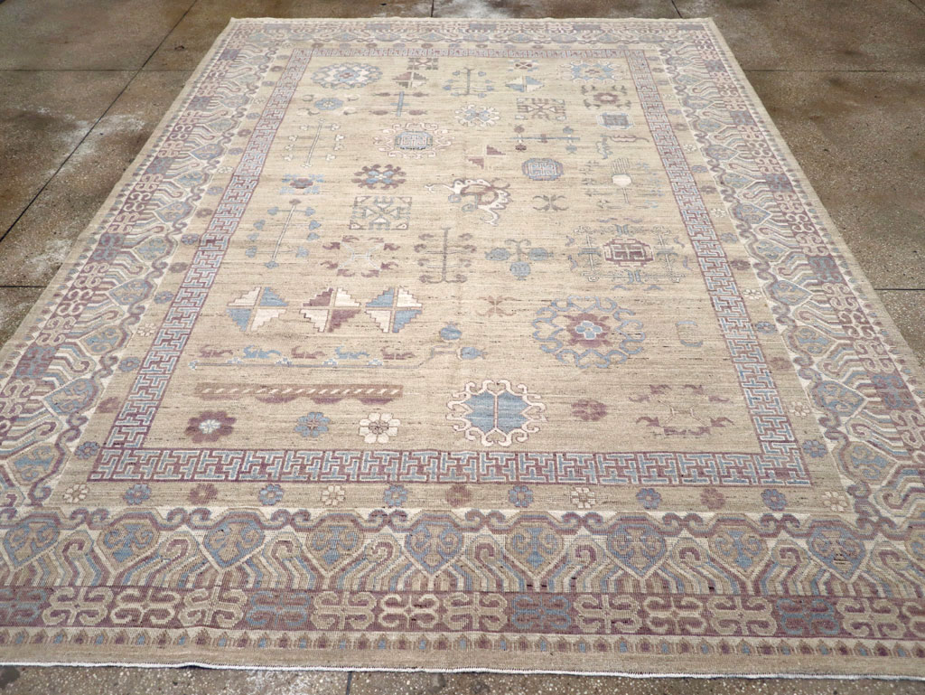 Contemporary East Turkestan Khotan Room Size Carpet, No.31237 - Gss