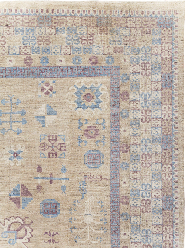 Contemporary East Turkestan Khotan Room Size Carpet, No.31238 - Gss
