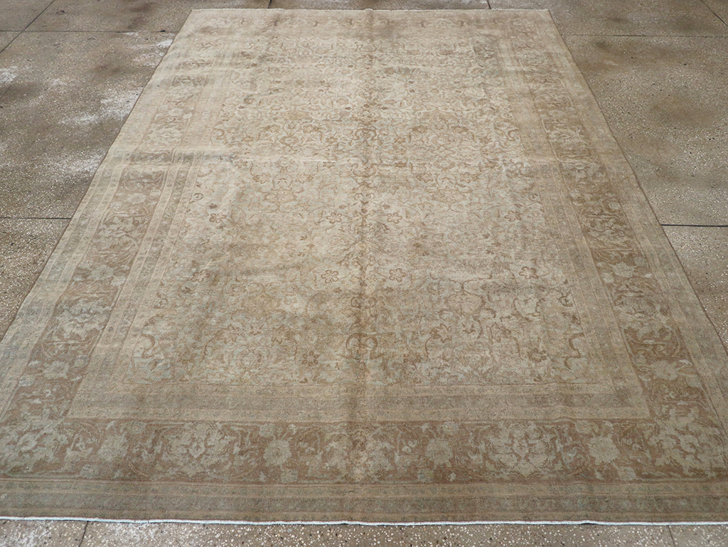 Vintage Persian Tabriz Accent Carpet, No.31246 - Gss