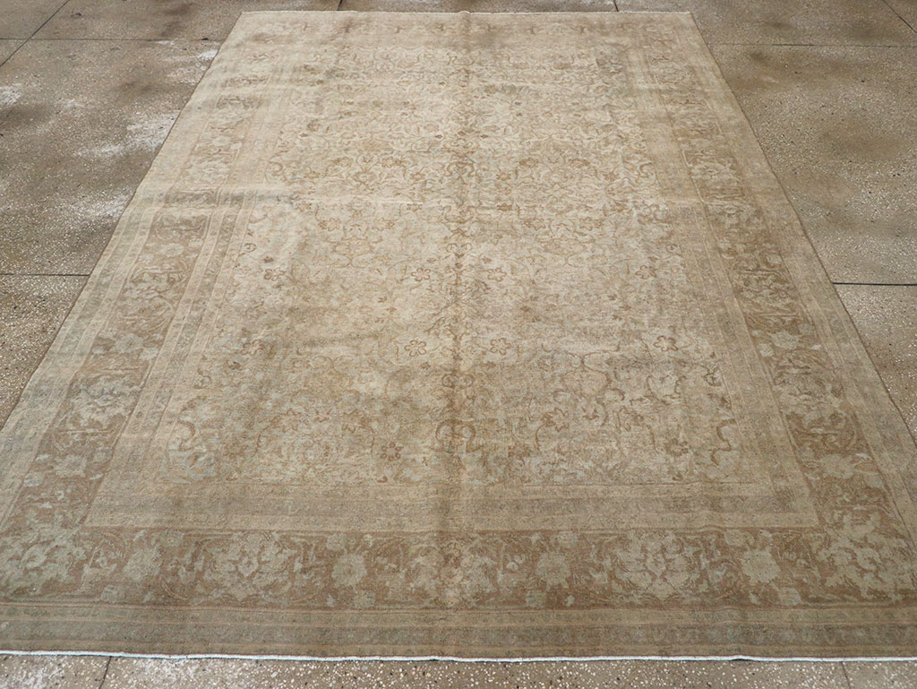 Vintage Persian Tabriz Accent Carpet, No.31246 - Gss