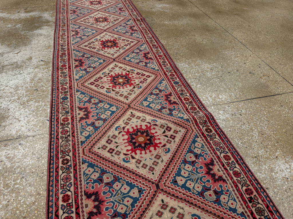 Vintage Persian Hamadan Long Runner, No.31256 - Gss