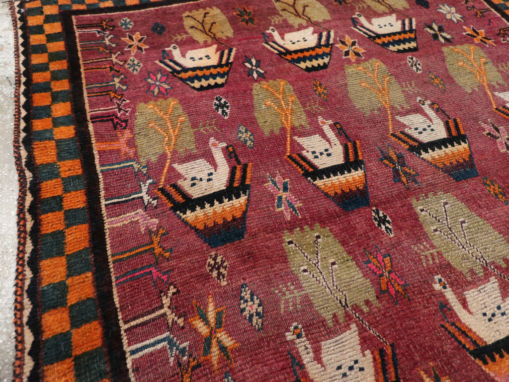 Vintage Persian Pictorial Gabbeh Accent Rug, No.31316 - Gss