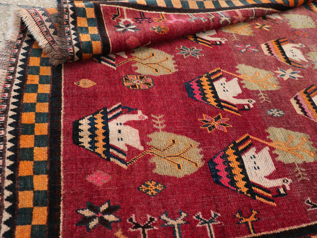 Vintage Persian Pictorial Gabbeh Accent Rug, No.31316 - Gss