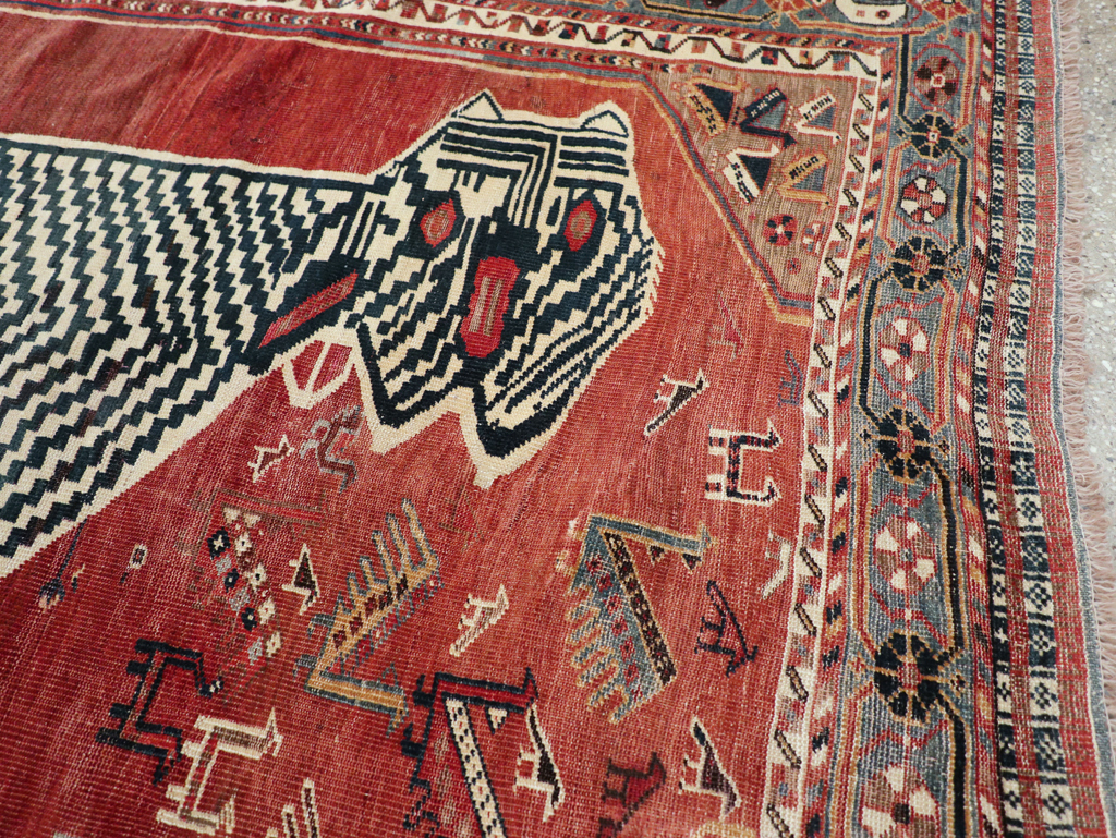 Antique Persian Qashqai Pictorial Accent Rug, No.31320 - Gss