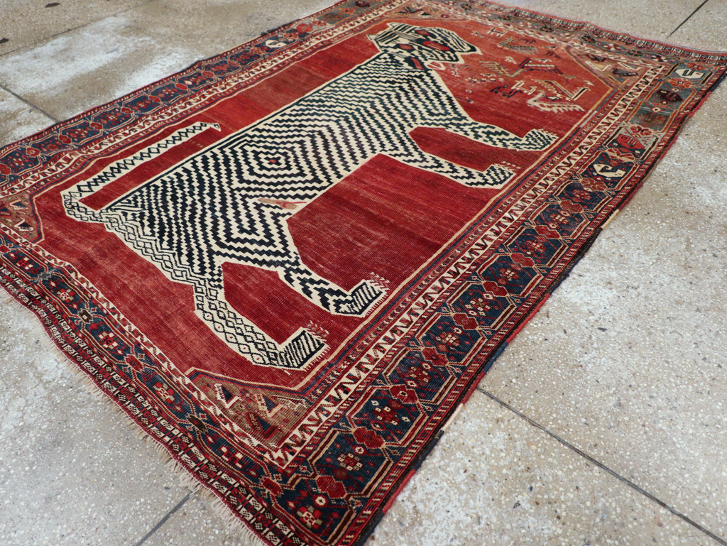 Antique Persian Qashqai Pictorial Accent Rug, No.31320 - Gss