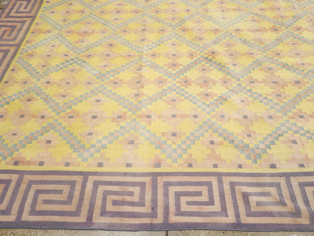 Vintage Indian Dhurrie Square Room Size Flatweave Carpet, No.31322 - Gss