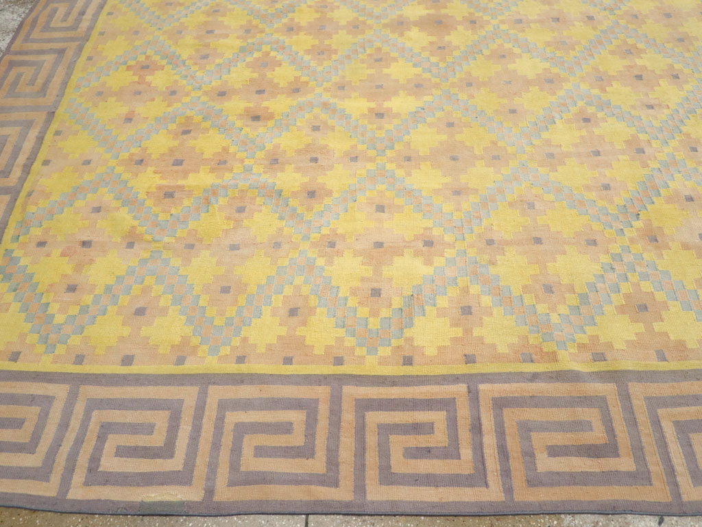 Vintage Indian Dhurrie Square Room Size Flatweave Carpet, No.31323 - Gss