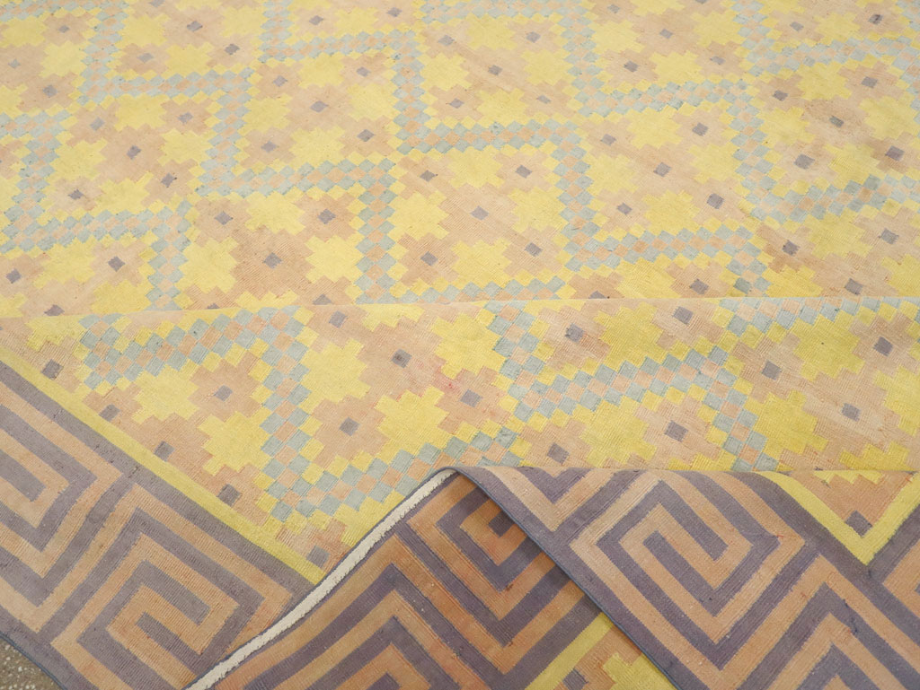 Vintage Indian Dhurrie Square Room Size Flatweave Carpet, No.31323 - Gss