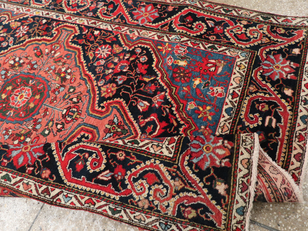 Antique Persian Sarouk Throw Rug, No.31327 - Gss