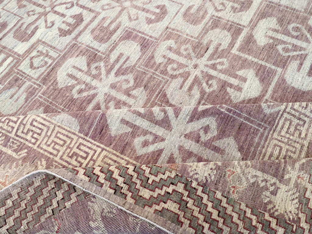 Contemporary East Turkestan Khotan Room Size Carpet, No.31329 - Gss