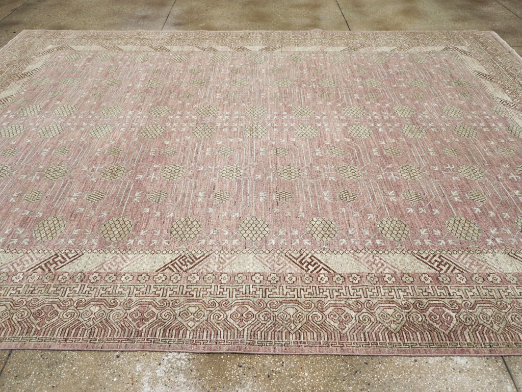Contemporary East Turkestan Khotan Room Size Carpet, No.31332 - Gss