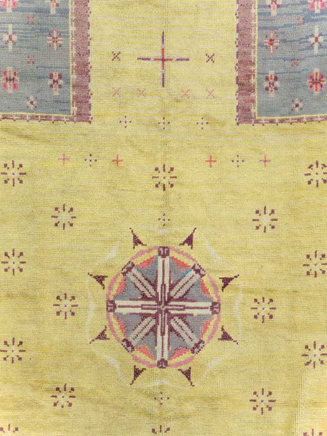 Vintage European Art Deco Long and Narrow Carpet, No.31337 - Gss