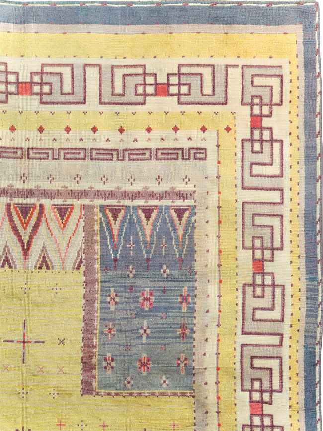 Vintage European Art Deco Long and Narrow Carpet, No.31337 - Gss