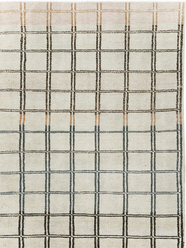 Vintage Turkish Anatolian Accent Carpet, No.31354 - Gss