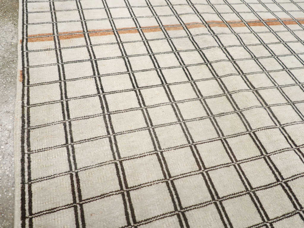 Vintage Turkish Anatolian Accent Carpet, No.31354 - Gss