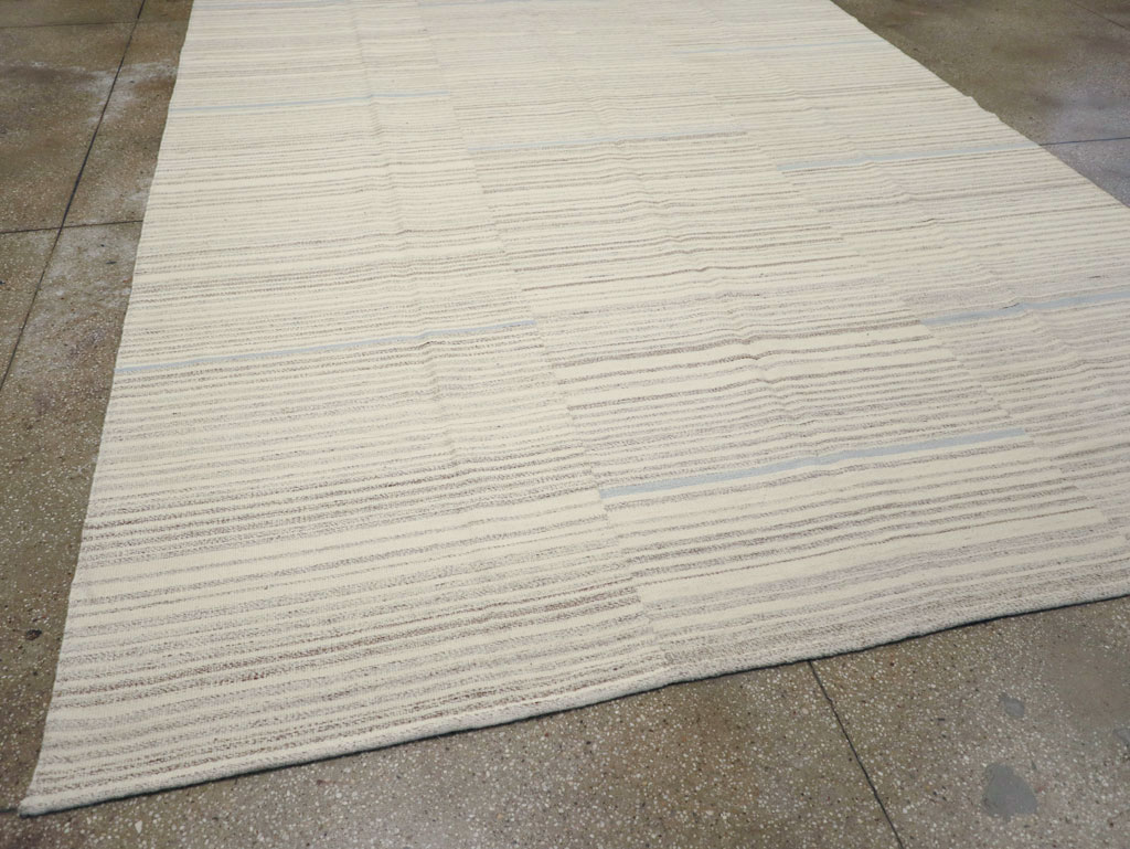 Contemporary Turkish Flatweave Kilim Room Size Carpet, No.31355 - Gss