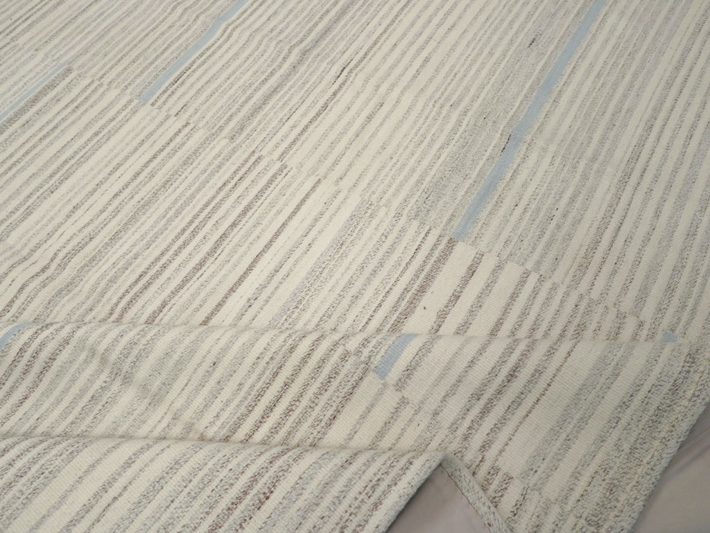 Contemporary Turkish Flatweave Kilim Room Size Carpet, No.31355 - Gss