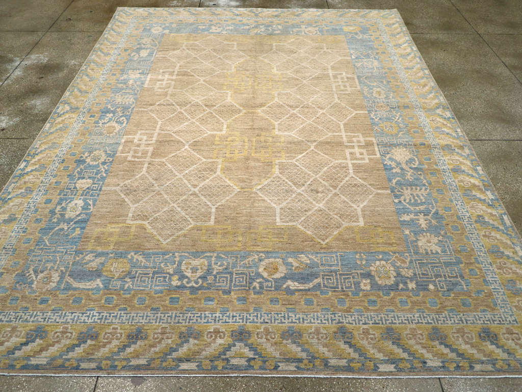 Contemporary East Turkestan Khotan Room Size Carpet, No.31356 - Gss