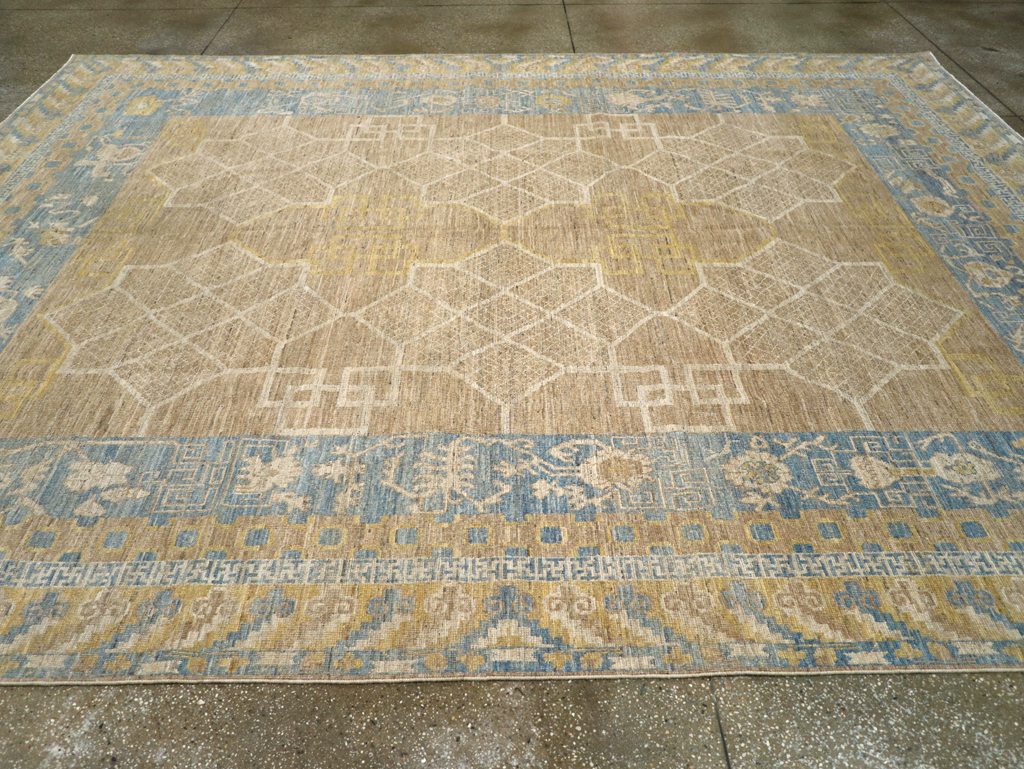 Contemporary East Turkestan Khotan Room Size Carpet, No.31356 - Gss