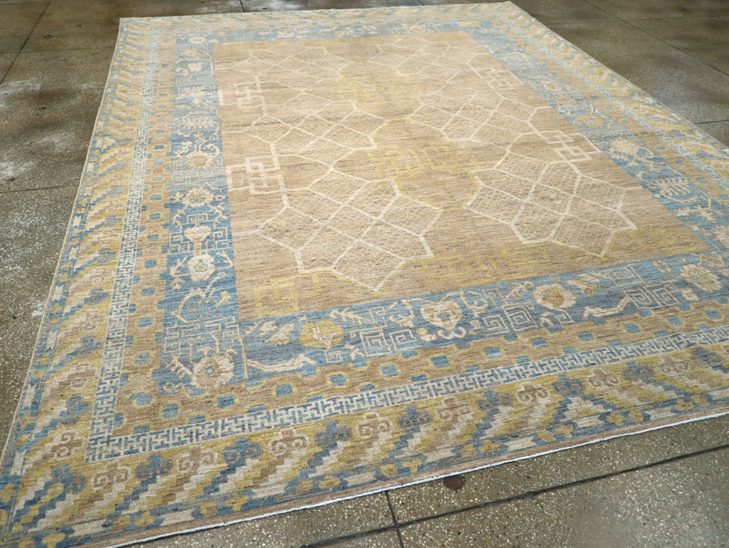 Contemporary East Turkestan Khotan Room Size Carpet, No.31356 - Gss