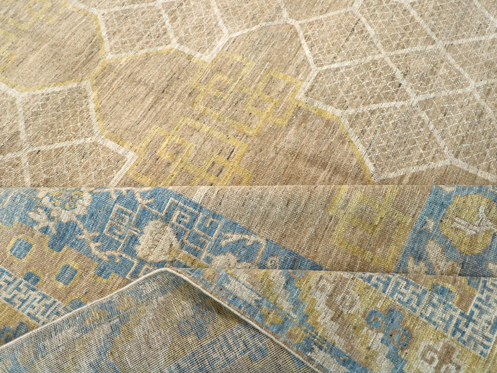 Contemporary East Turkestan Khotan Room Size Carpet, No.31356 - Gss