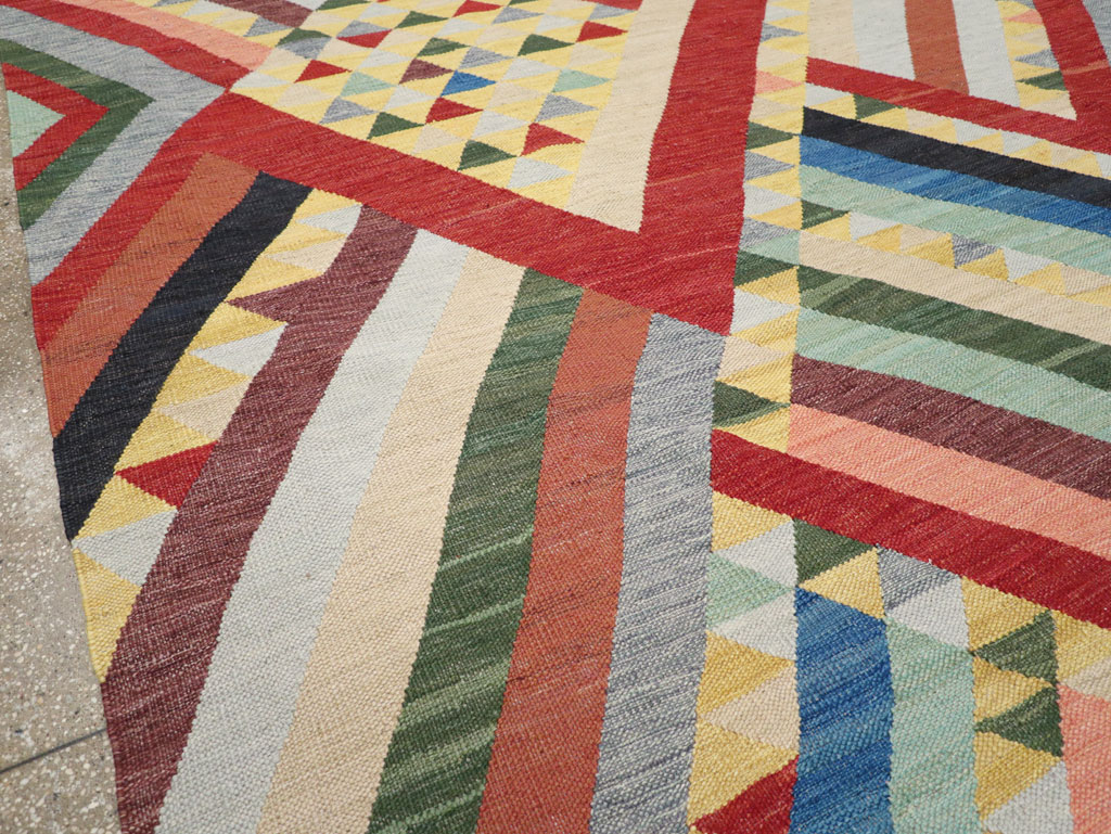 Contemporary Turkish Flatweave Room Size Carpet, No.31401 - Gss