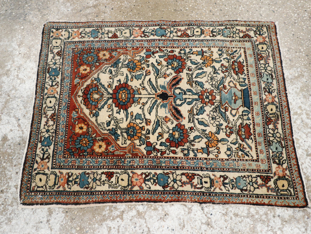 Antique Persian Tabriz Rug, No.31408 - Gss
