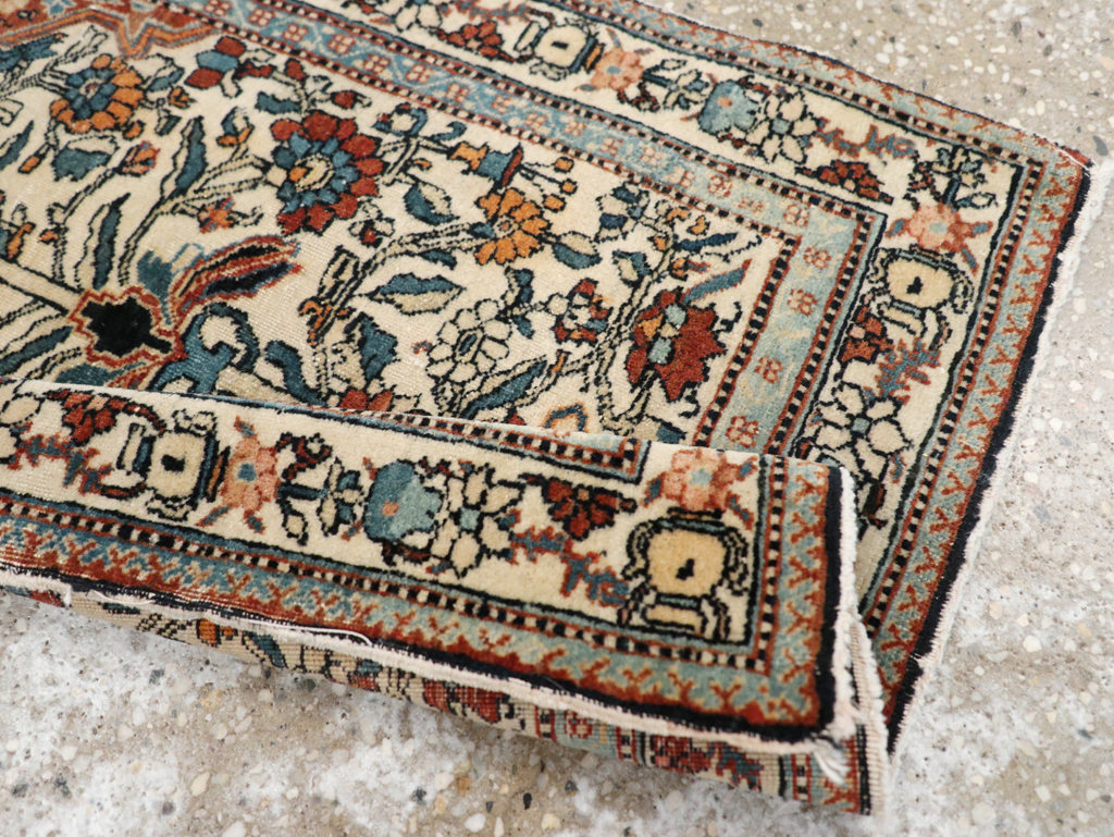 Antique Persian Tabriz Rug, No.31408 - Gss