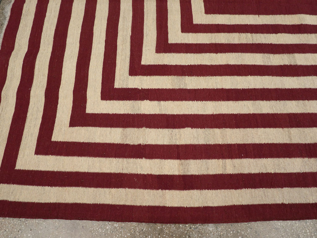 Contemporary Turkish Flatweave Accent Carpet, No.31412 - Gss