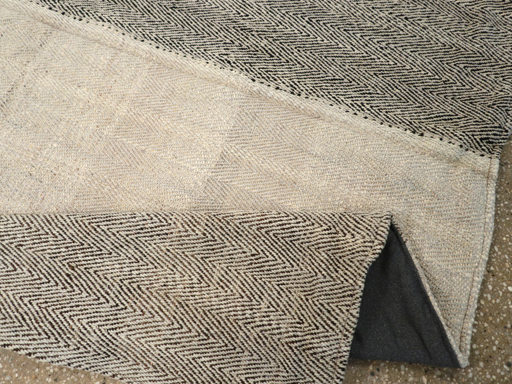 Modern Turkish Flatweave Accent Rug, No.31414 - Gss