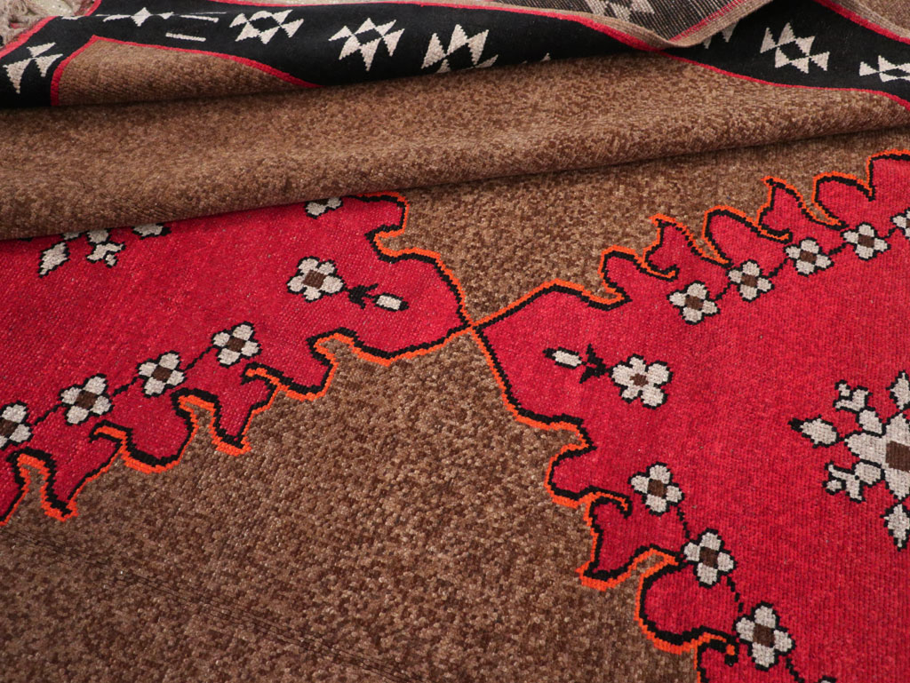 Vintage Turkish Anatolian Tribal Room Size Carpet, No.31420 - Gss