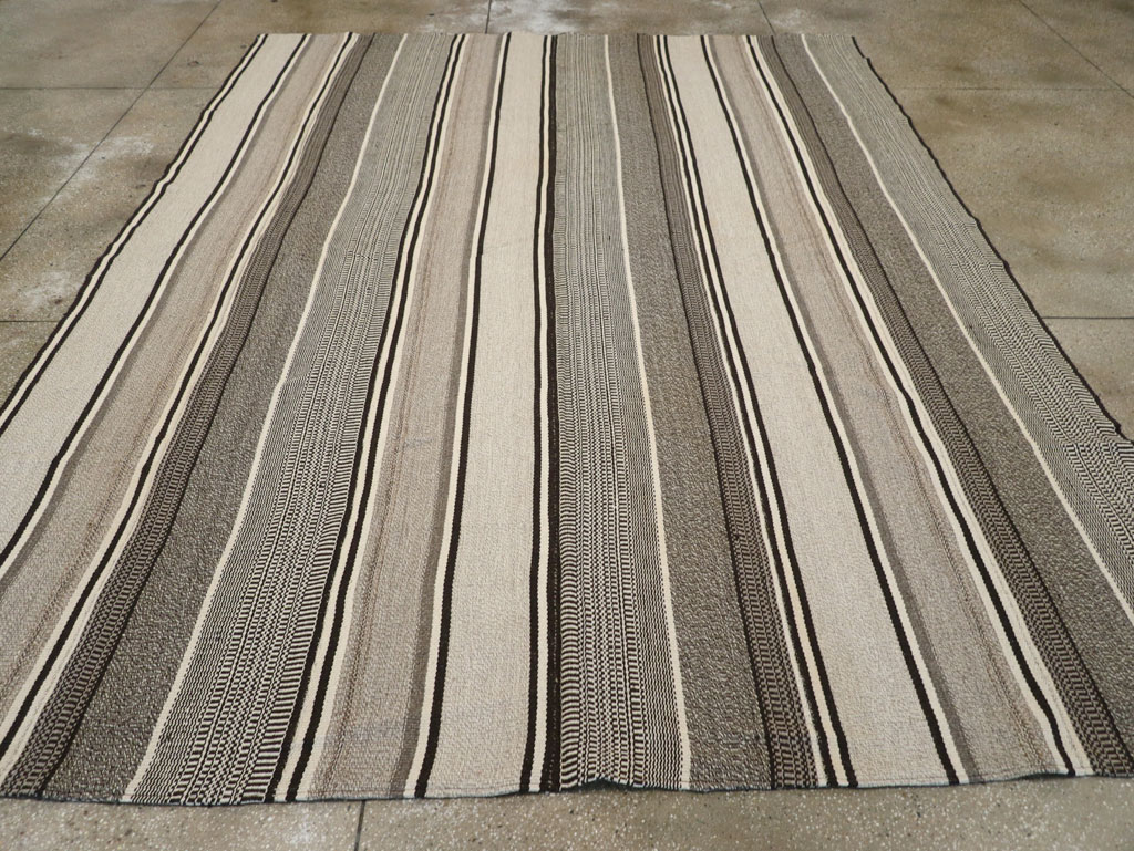 Modern Turkish Flatweave Room Size Carpet, No.31426 - Gss