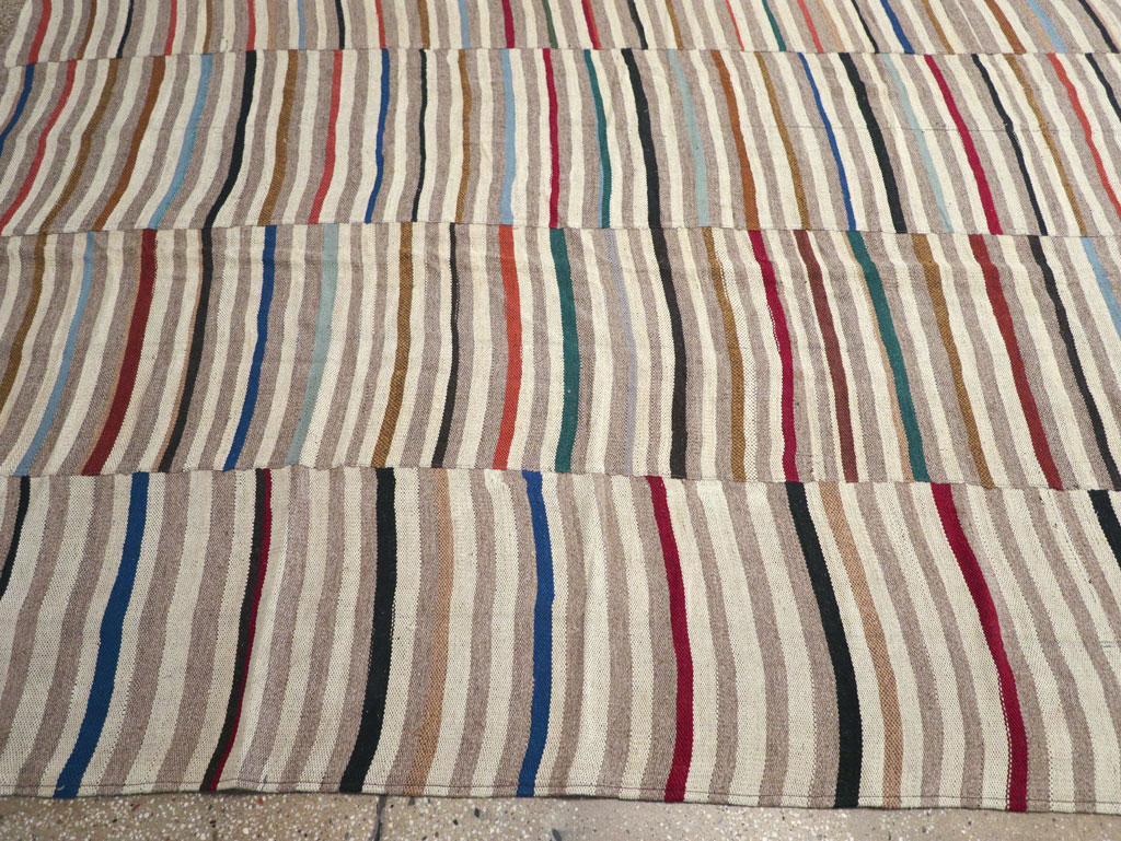 Modern Turkish Flatweave Kilim Oversize Square Carpet, No.31431 - Gss