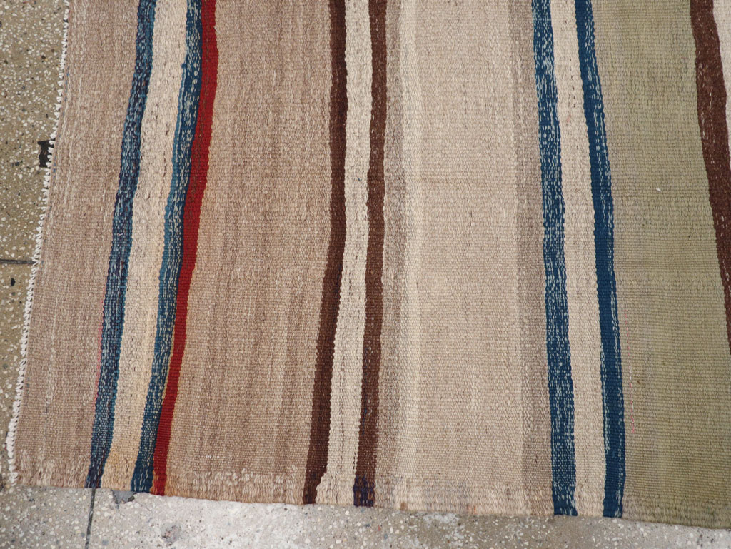 Vintage Persian Kilim Gallery Rug, No.31437 - Gss