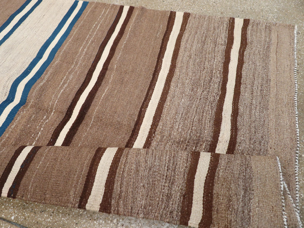 Vintage Persian Kilim Gallery Rug, No.31437 - Gss