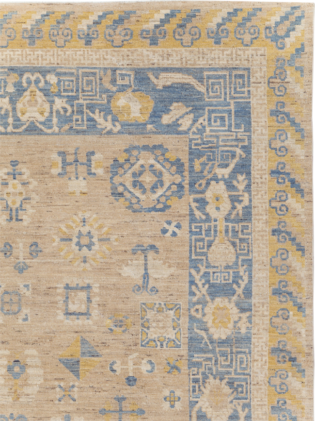 Modern East Turkestan Khotan Room Size Carpet, No.31458 - Gss