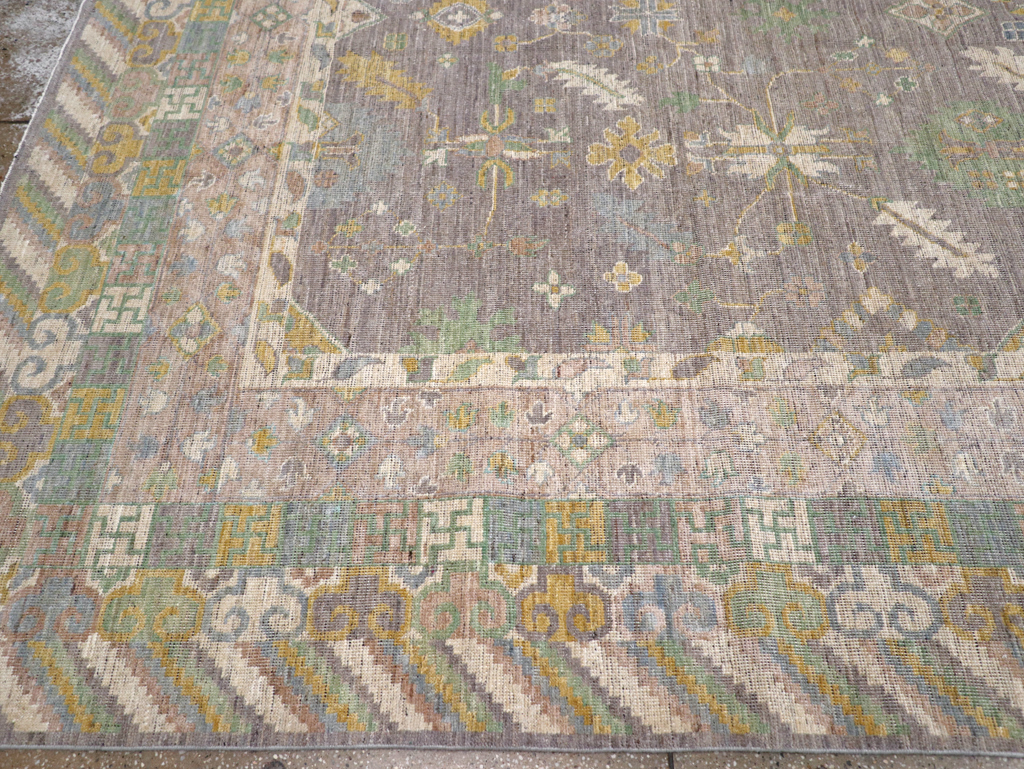 Modern East Turkestan Khotan Room Size Carpet, No.31460 - Gss