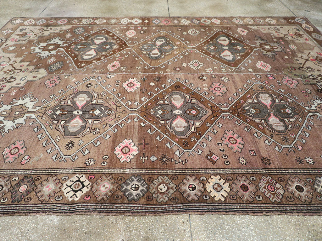 Vintage Turkish Anatolian Tribal Room Size Carpet, No.31467 - Gss