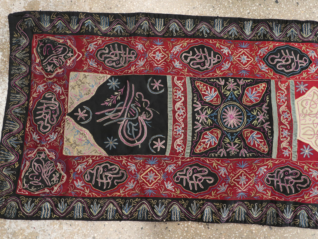 Vintage Indian Embroidered Wall Hanging Textile Runner, No.31478 - Gss