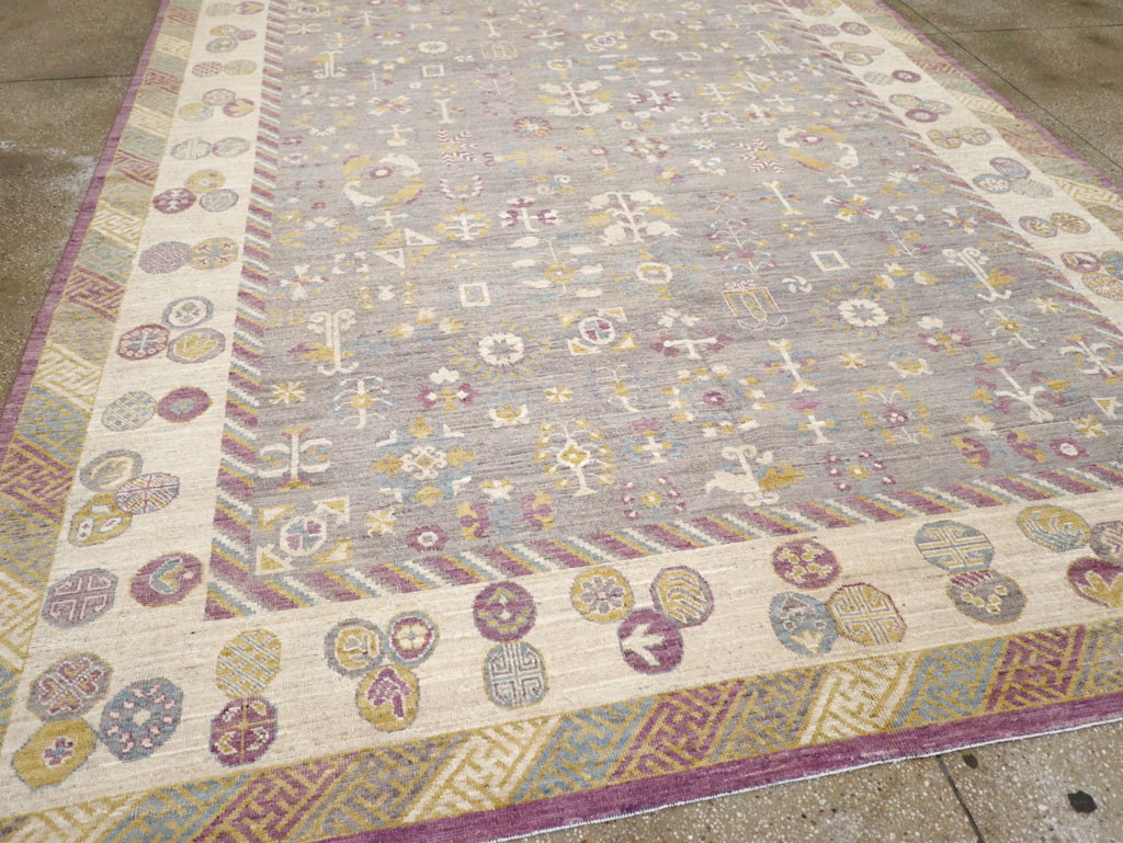 Modern East Turkestan Khotan Room Size Carpet, No.31496 - Gss