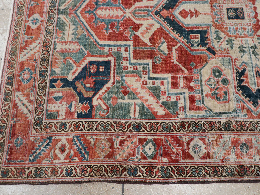Antique Persian Heriz Accent Rug, No.31508 - Gss