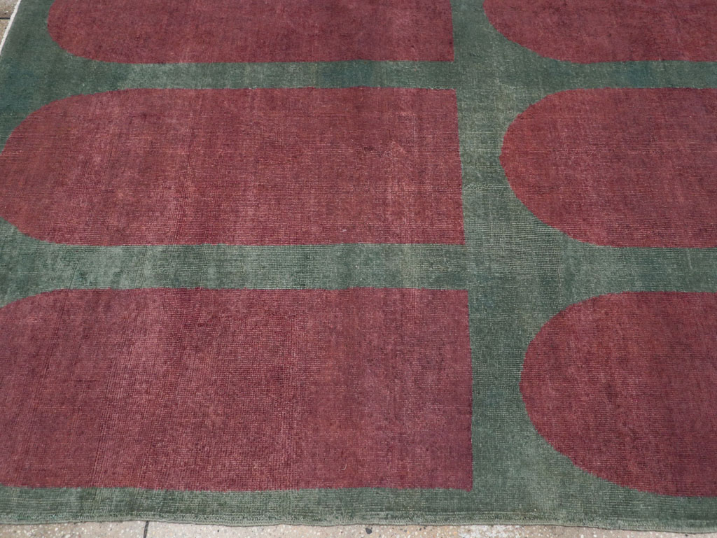 Vintage Turkish Art Deco Style Room Size Carpet, No.31514 - Gss