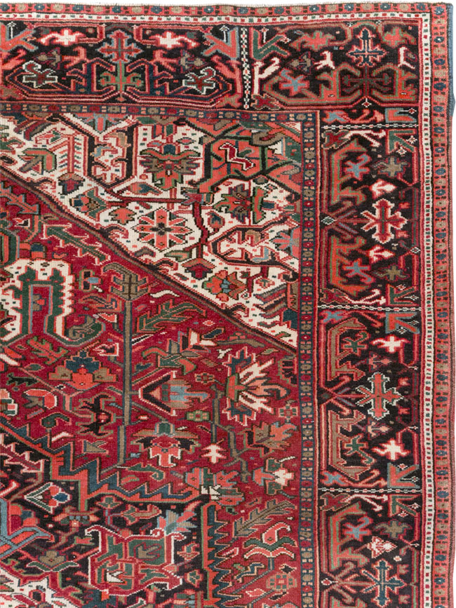 Vintage Persian Heriz Small Room Size Carpet, No.31519 - Gss