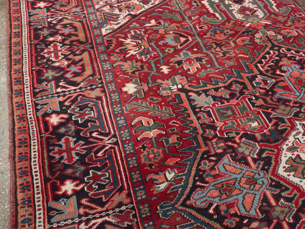 Vintage Persian Heriz Small Room Size Carpet, No.31519 - Gss