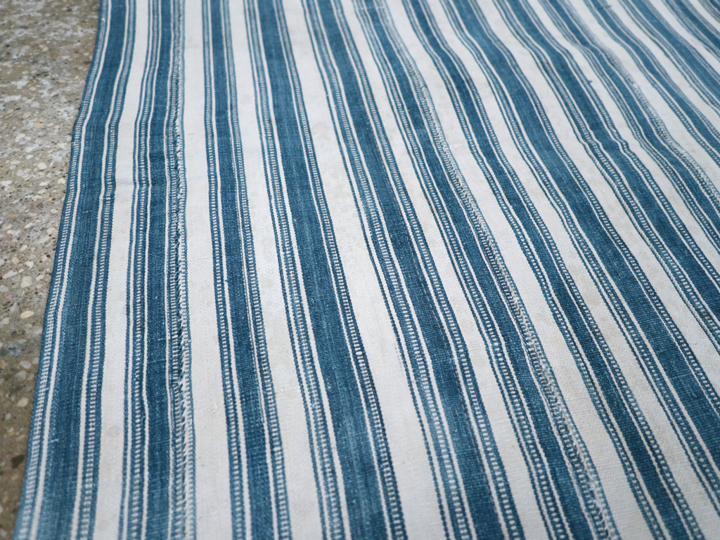 Vintage Persian Flatweave Kilim Throw Rug, No.31520 - Gss