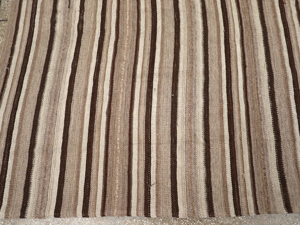 Vintage Turkish Flatweave Kilim Square Room Size Carpet, No.31529 - Gss