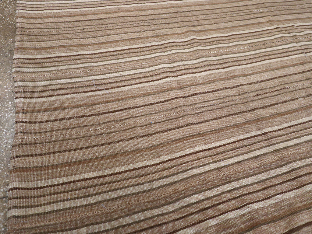 Vintage Persian Flatweave Kilim Accent Carpet, No.31532 - Gss