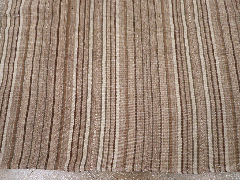 Vintage Persian Flatweave Kilim Accent Carpet, No.31532 - Gss