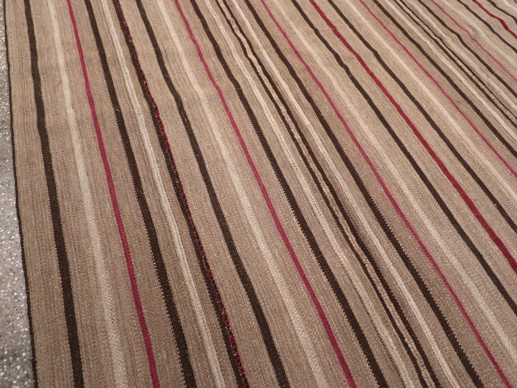 Vintage Turkish Flatweave Kilim Small Room Size Carpet, No.31536 - Gss