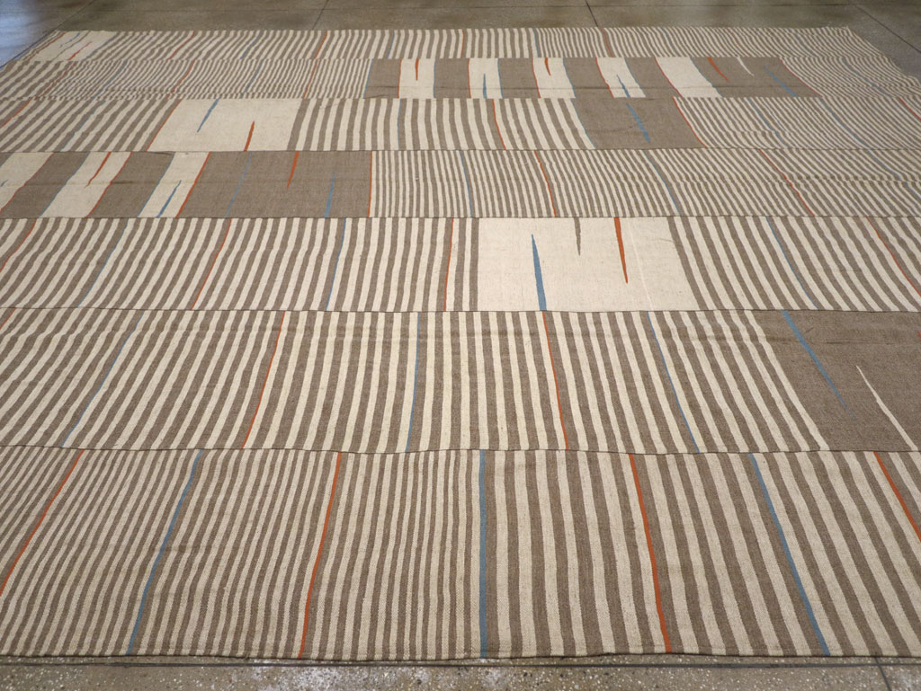 Modern Turkish Flatweave Large Room Size Carpet, No.31543 - Gss